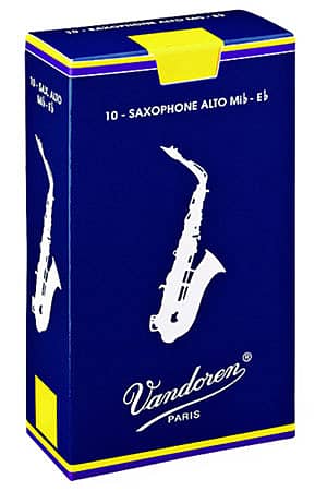 Vandoren B-Flat Clarinet Reeds - Traditional | J.W. Pepper